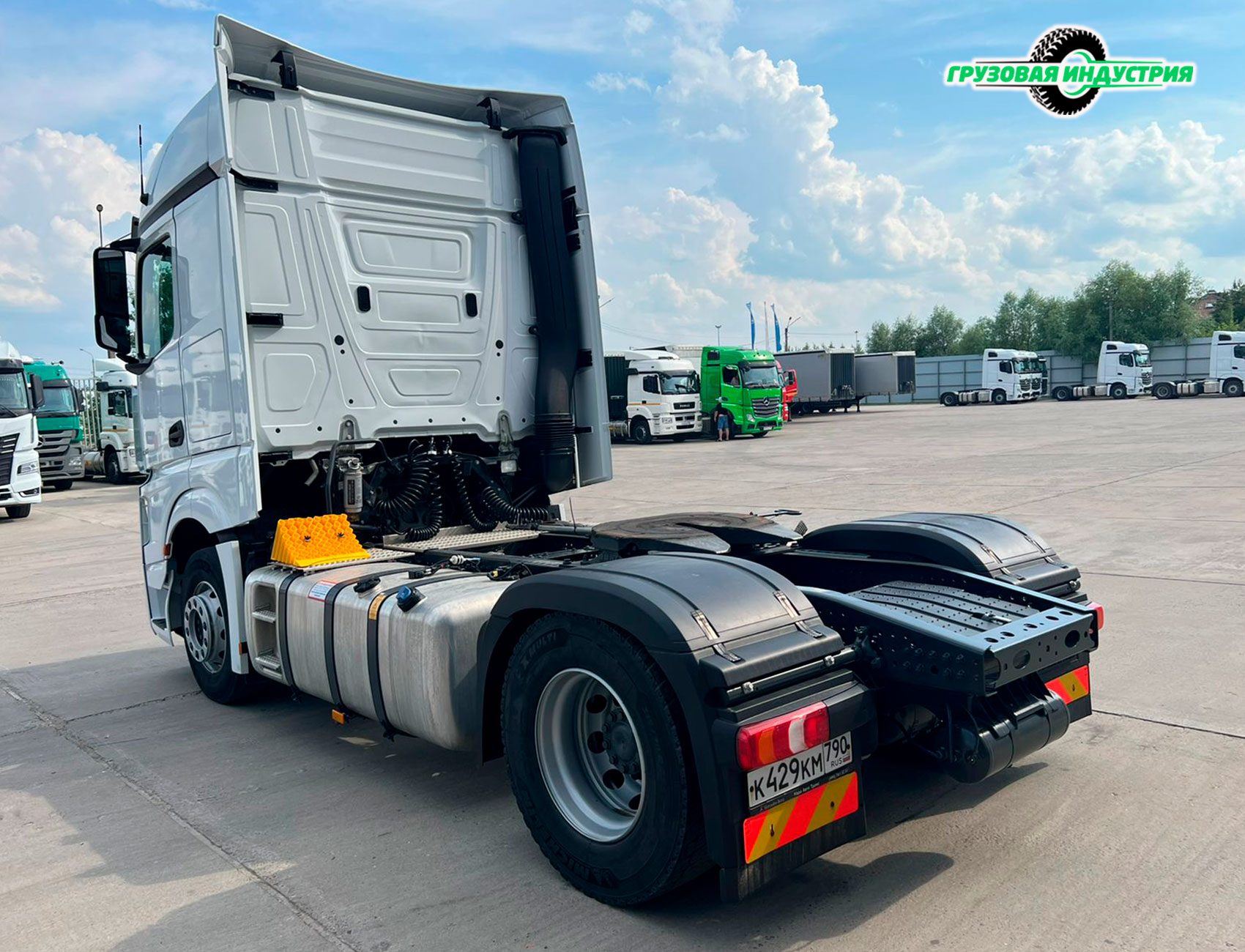 Тягач седельный Mercedes-Benz Actros 5 L FHS