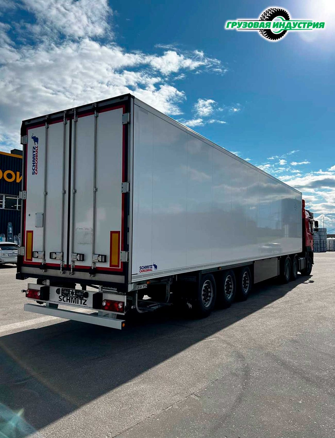 Отгрузка 1-го полуприцепа рефрижератора Schmitz Cargobull SKO 24/L - COOL V7 в Москву