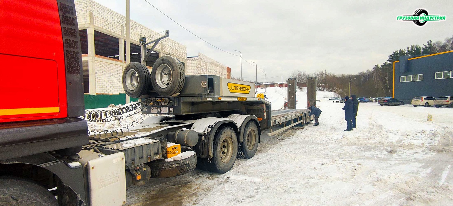 Отгрузка полуприцепа трала Juterborg JTB-40 в г.Люберцы