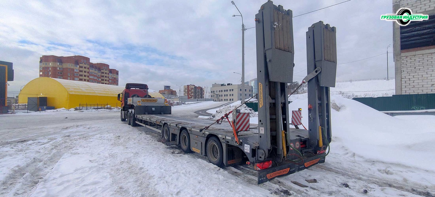 Отгрузка полуприцепа трала Juterborg JTB-40 в г.Люберцы